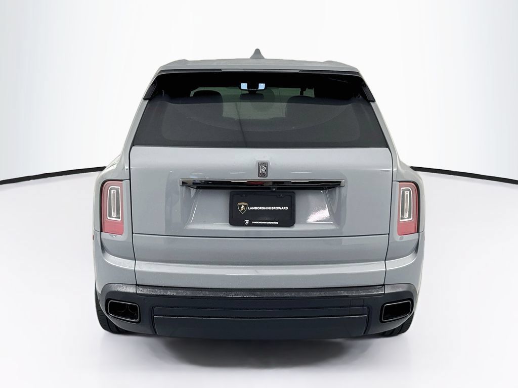 Used 2021 Rolls-Royce Cullinan Black Badge AWD/4WD image 6