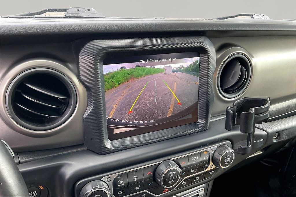 Used 2022 Jeep Wrangler Unlimited Sport AWD/4WD image 16