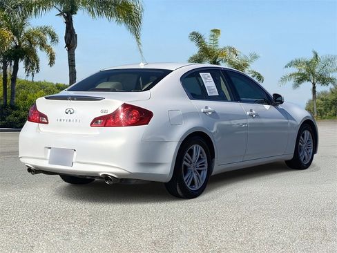 Used 2012 INFINITI G25 Journey image 4
