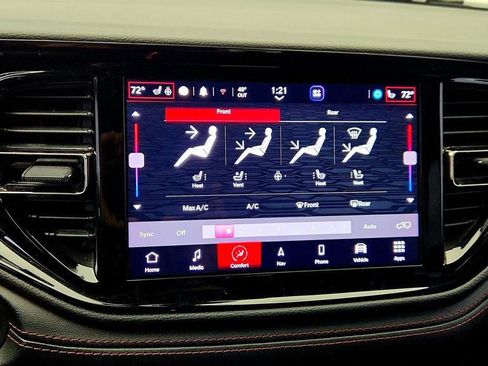 Used 2021 Dodge Durango R/T w/ Blacktop Package image 19