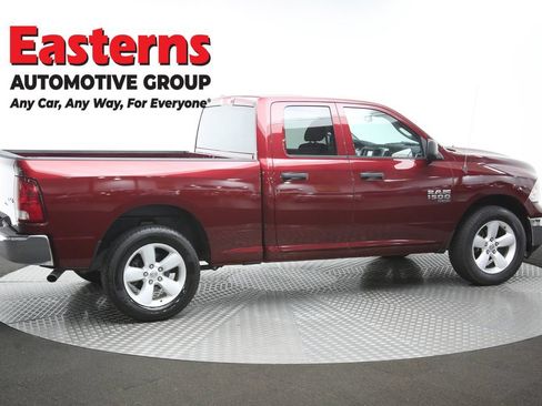 Used 2024 RAM 1500 Classic SLT AWD/4WD image 39