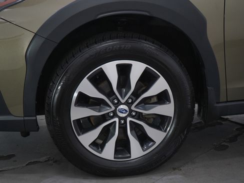 Used 2024 Subaru Outback Touring XT w/ Popular Package #2 image 29