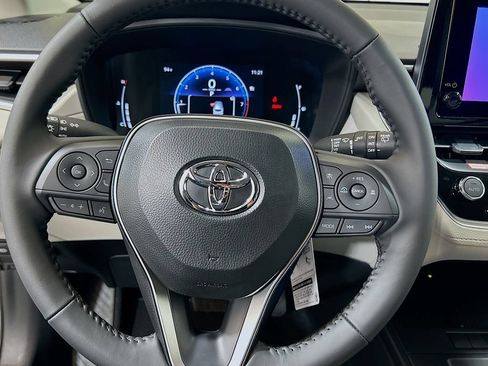 New 2026 Toyota Corolla Cross LE FWD image 11