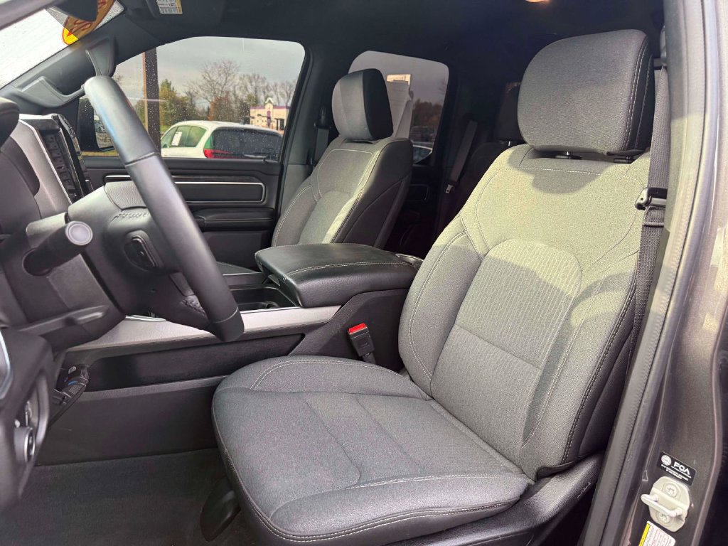 Used 2024 RAM 1500 Big Horn AWD/4WD image 13