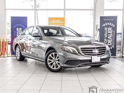 Used 2019 Mercedes-Benz E 300 4MATIC w/ Driver Assistance Package image 3