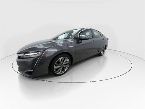 Used 2018 Honda Clarity Touring image 4