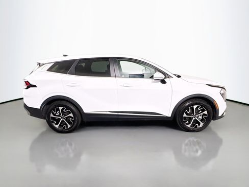 Used 2023 Kia Sportage EX FWD image 11