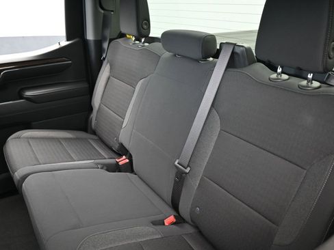 Used 2024 Chevrolet Silverado 1500 LT RWD image 39