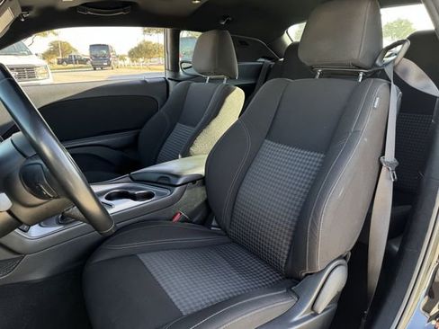 Used 2023 Dodge Challenger SXT RWD image 24