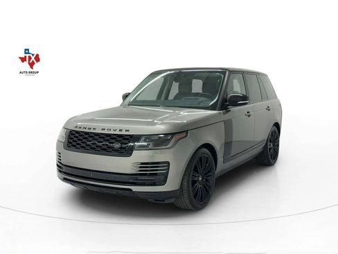 Used 2018 Land Rover Range Rover Supercharged image 4