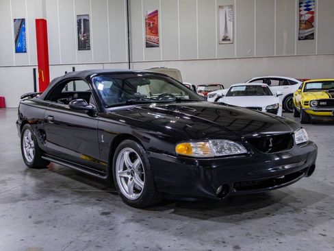 Used 1998 Ford Mustang Cobra RWD image 29