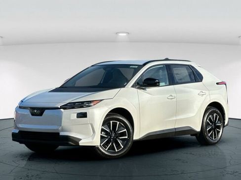 New 2026 Subaru Solterra image 2