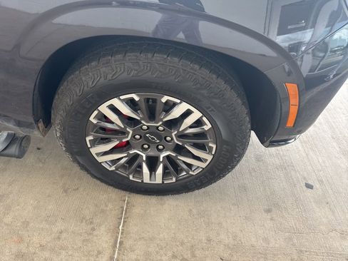 Used 2026 Chevrolet Tahoe Z71 AWD/4WD image 6