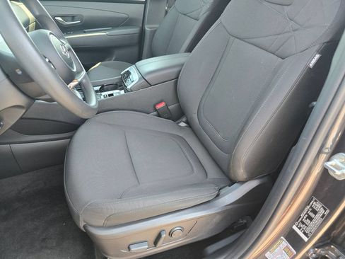 Used 2022 Hyundai Tucson SEL FWD image 21