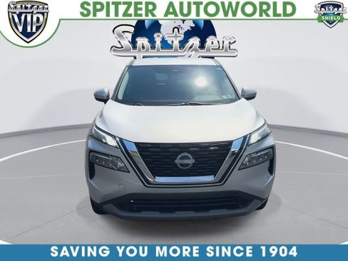 Used 2023 Nissan Rogue SV image 3