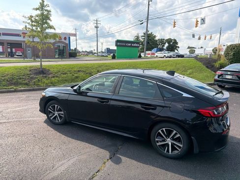 Used 2023 Honda Civic LX image 14