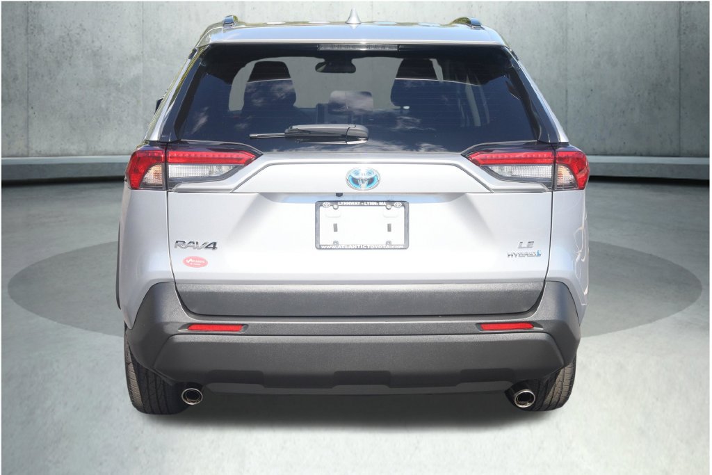 Used 2024 Toyota RAV4 LE AWD/4WD image 23
