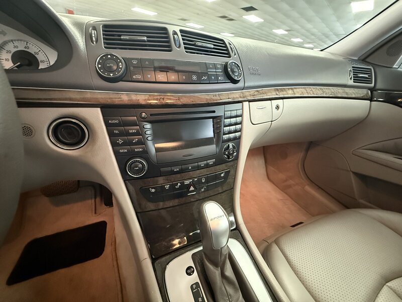 Used 2003 Mercedes-Benz E 500 Sedan w/ X2 Opt Pkg image 33