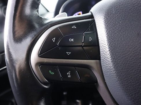 Used 2019 Jeep Grand Cherokee Limited X image 12