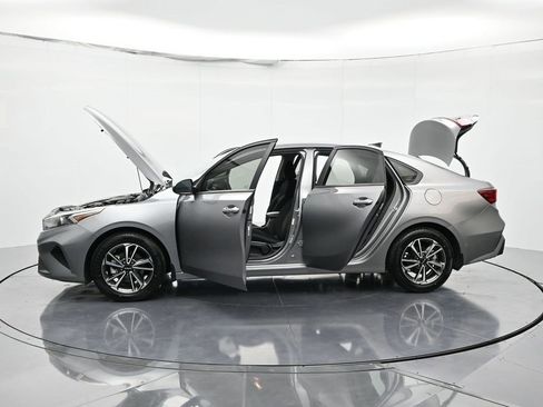 Used 2023 Kia Forte LXS image 43