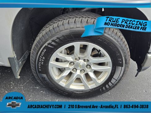 Used 2019 Chevrolet Silverado 1500 LTZ w/ LTZ Plus Package AWD/4WD image 11
