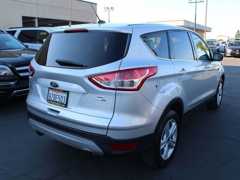 Used 2013 Ford Escape SE image 7