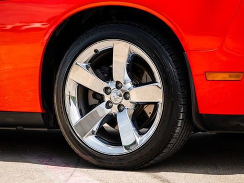 Used 2009 Dodge Challenger R/T RWD image 53