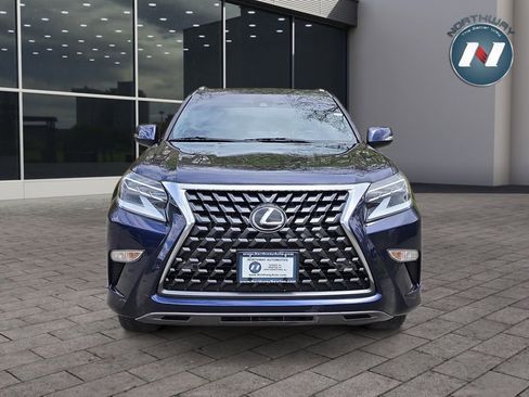 Used 2022 Lexus GX 460 w/ Accessory Package AWD/4WD image 8