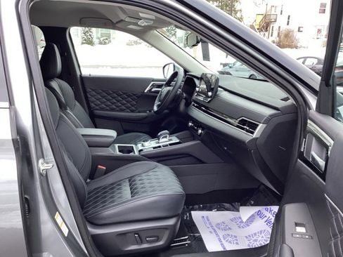 Used 2024 Mitsubishi Outlander SEL image 14