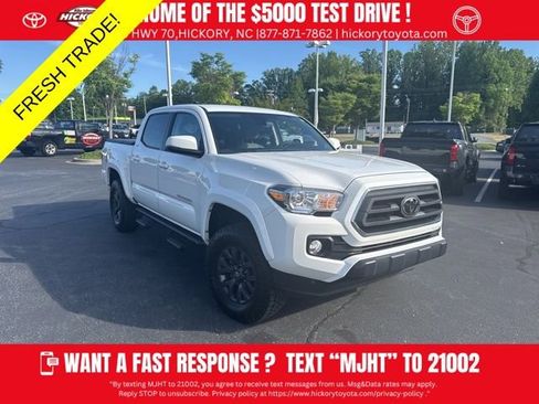 Used 2023 Toyota Tacoma SR5 w/ Technology Package AWD/4WD image 1