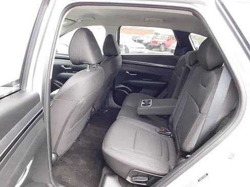 Used 2022 Hyundai Tucson SEL w/ Cargo Package AWD/4WD image 10