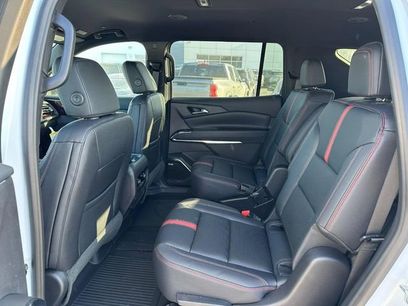 New 2026 Chevrolet Traverse RS w/ LPO, Floor Liner Package
