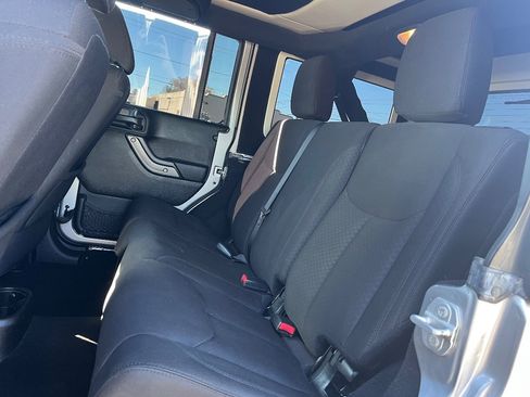 Used 2017 Jeep Wrangler Unlimited Sport w/ Quick Order Package 24S image 24