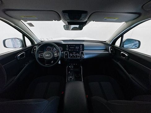 Certified 2023 Kia Sorento LX AWD/4WD image 32
