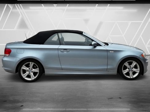 Used 2009 BMW 128i 128i 2dr Convertible w/ Premium Pkg image 12