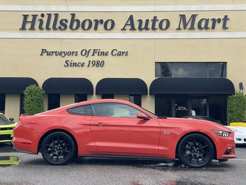 Used 2015 Ford Mustang GT Premium w/ Equipment Group 401A RWD image 4