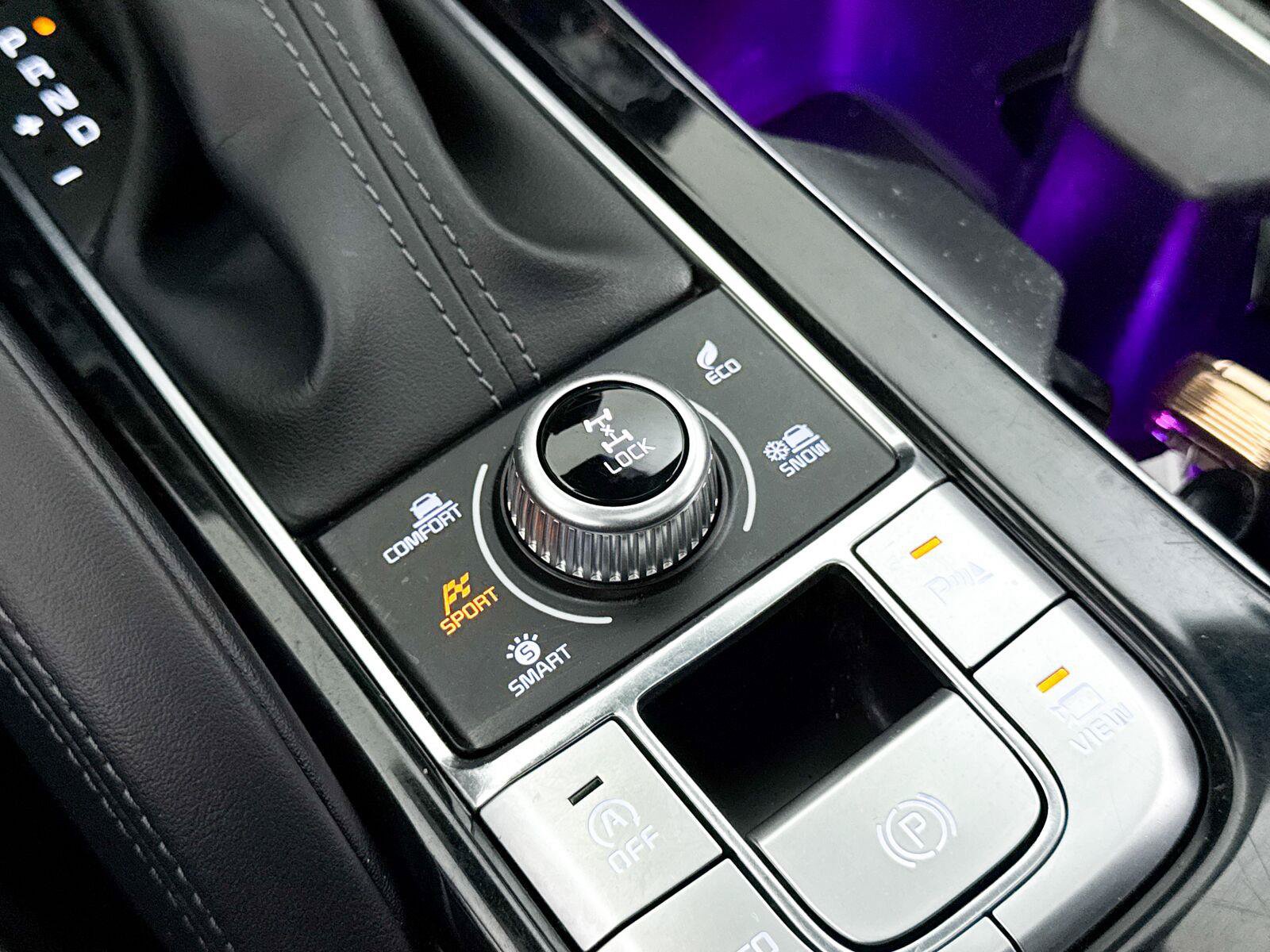 Used 2022 Kia Telluride SX w/ SX Prestige Package AWD/4WD image 10