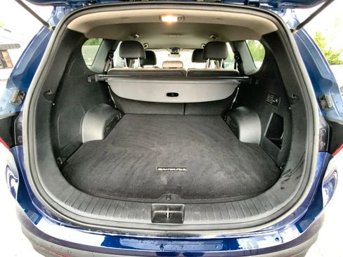 Used 2022 Hyundai Santa Fe SE w/ Cargo Package FWD image 19