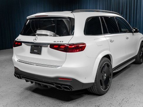 New 2025 Mercedes-Benz GLS 63 AMG 4MATIC image 5