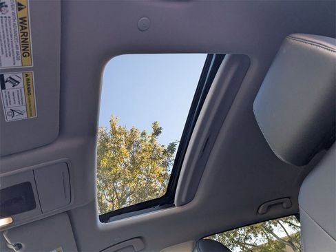 Used 2025 Honda CR-V EX-L image 20