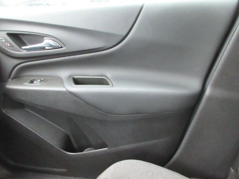 Used 2024 Chevrolet Equinox LT image 33