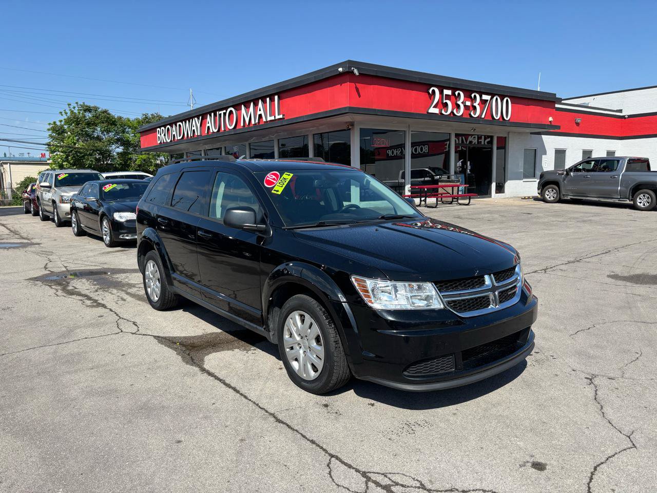 Used 2019 Dodge Journey SE FWD image 19