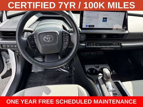 Used 2025 Toyota Prius Limited FWD image 18