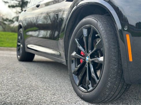 Used 2024 BMW X3 M40i w/ Premium Package image 9