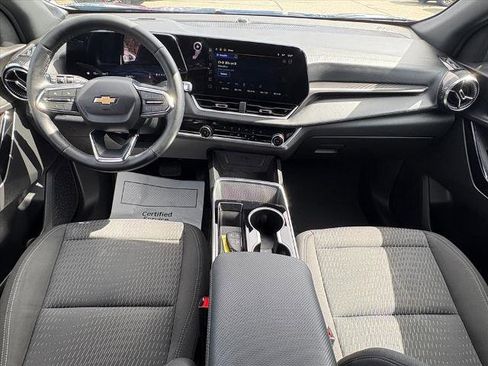 Certified 2025 Chevrolet Equinox LT image 11