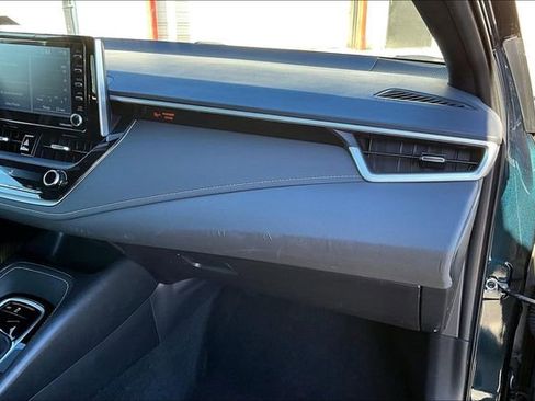Used 2021 Toyota Corolla SE image 23