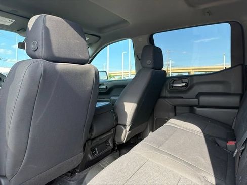 Used 2021 Chevrolet Silverado 1500 Custom RWD image 9