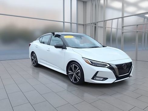 Certified 2023 Nissan Sentra SR w/ SR Premium Package FWD image 2