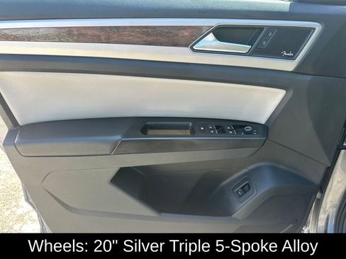 Used 2019 Volkswagen Atlas SEL Premium AWD/4WD image 12