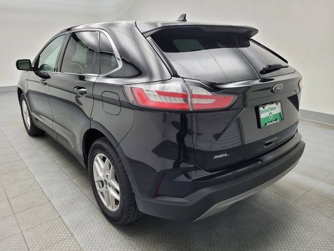 Used 2023 Ford Edge SEL image 5